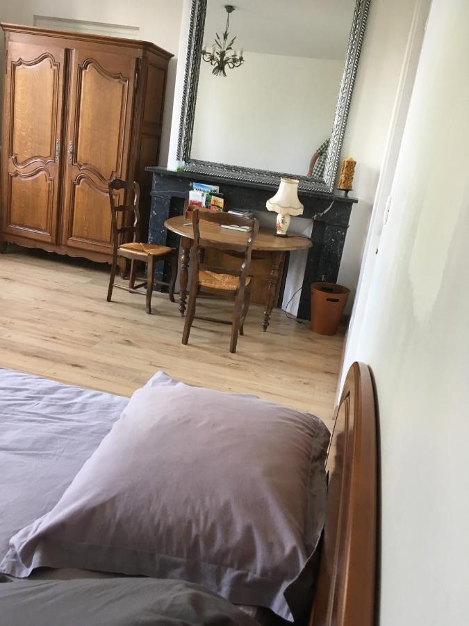 Chambre D'Hote Du Quai Rimbaud Charleville-Mézières Extérieur photo